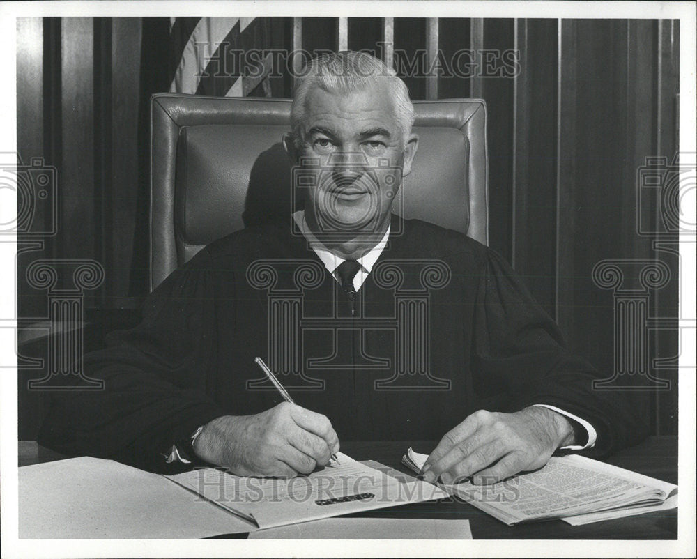 1970 Press Photo Judge John Hughes - Historic Images