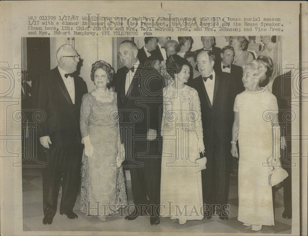 1967 Press Photo Pres.&amp; Mrs.Johnson opened White House Social Season. - Historic Images