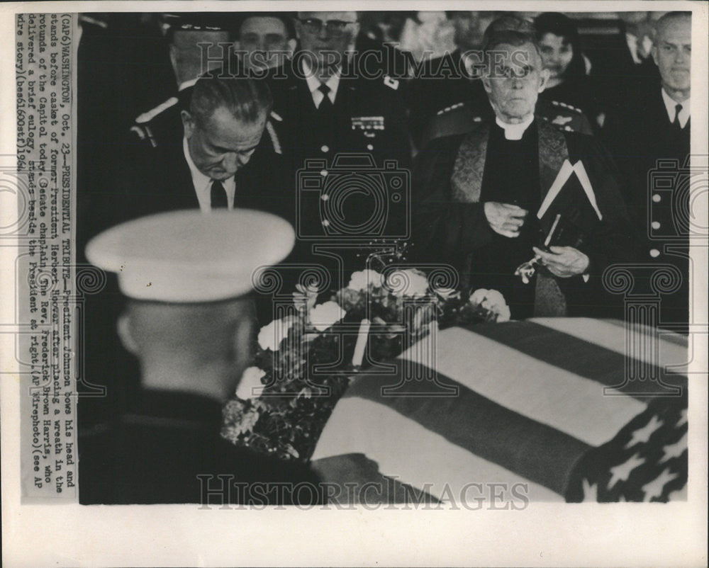 1964 Press Photo President Johnson Former Herbart Hoover casket Fredrick Brown - Historic Images