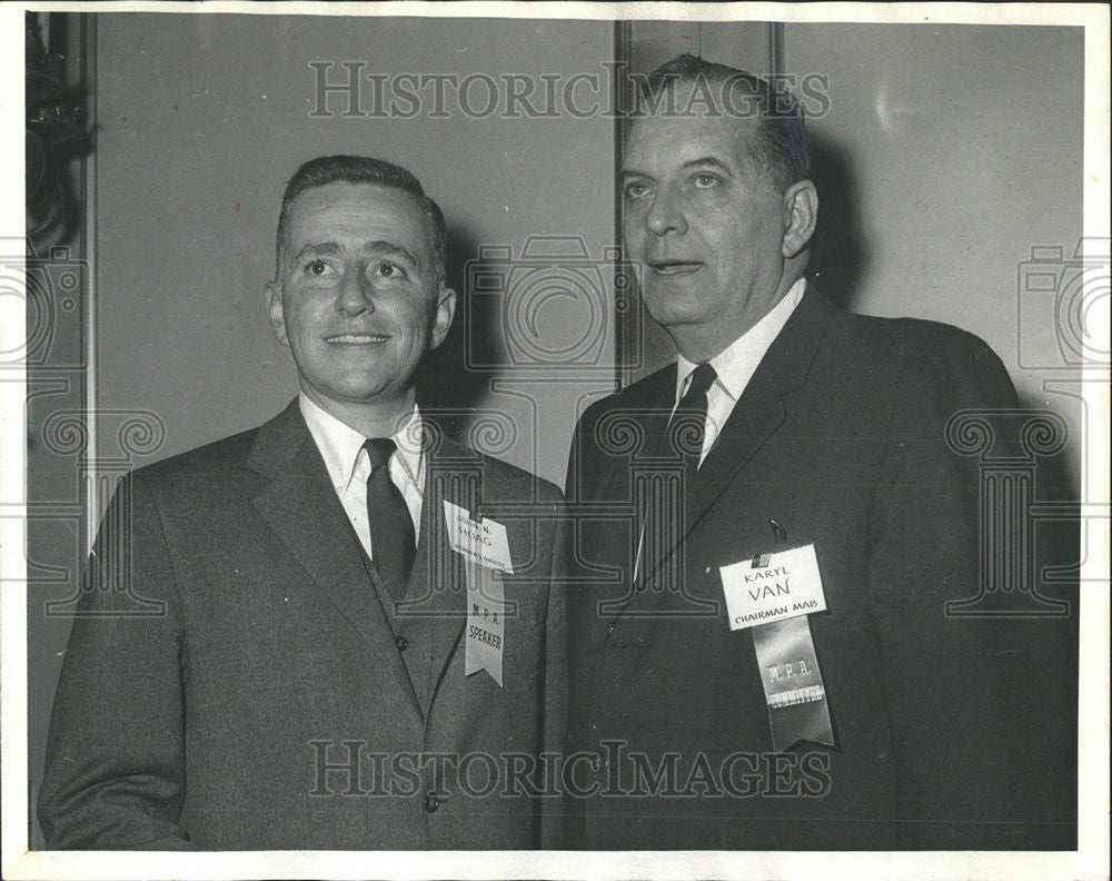 1966 Press Photo Drake Hotel Magazine Publishers Annual Midwest Carl Johnson - Historic Images