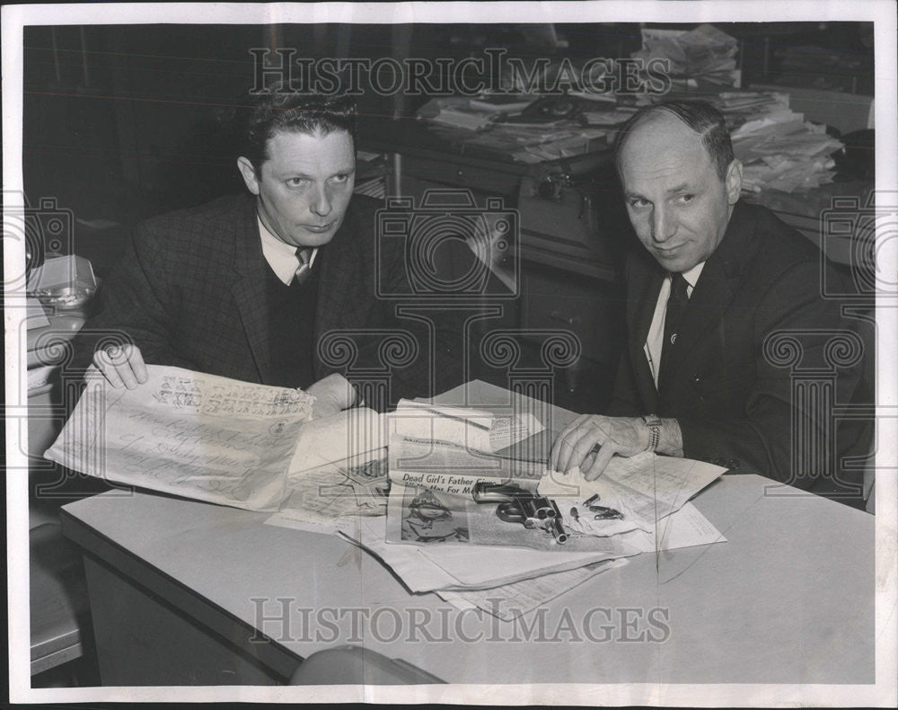 1963 Press Photo James Lee Gun daughter philanthropies newspaper Shirley fire - Historic Images