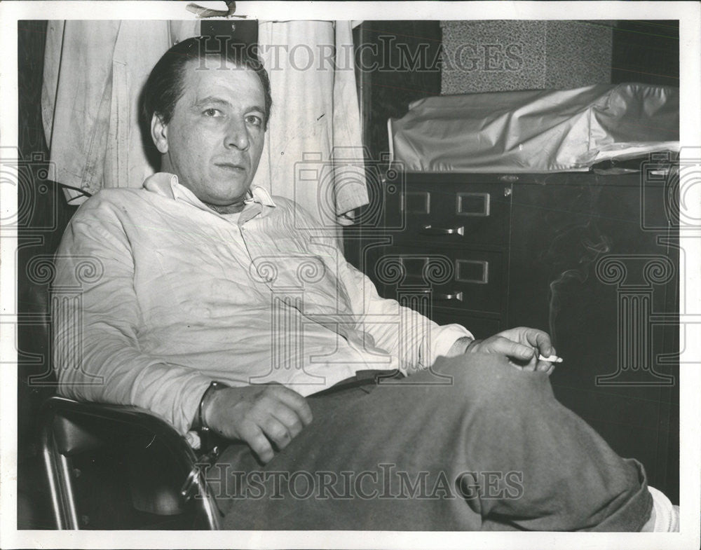 1961 Press Photo Arthur Marino Blue Island police station shoot three people - Historic Images