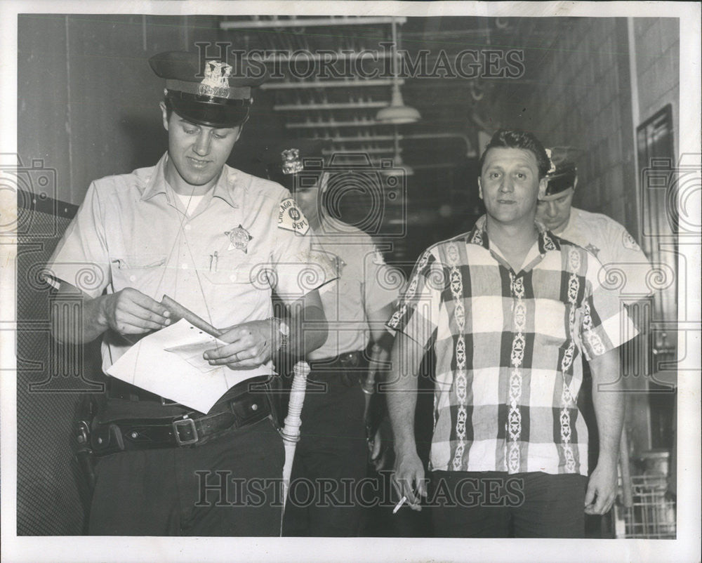 1962 Press Photo Arthur Loser Spring Grove paddy wagon Washington Suburban - Historic Images