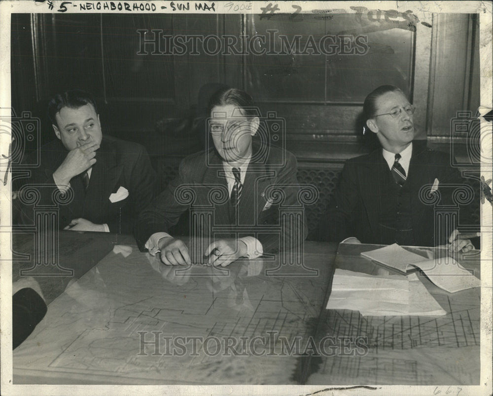 1938 Press Photo Ald. James F. Young Arthur Lindell Chairman C. McDermott - Historic Images