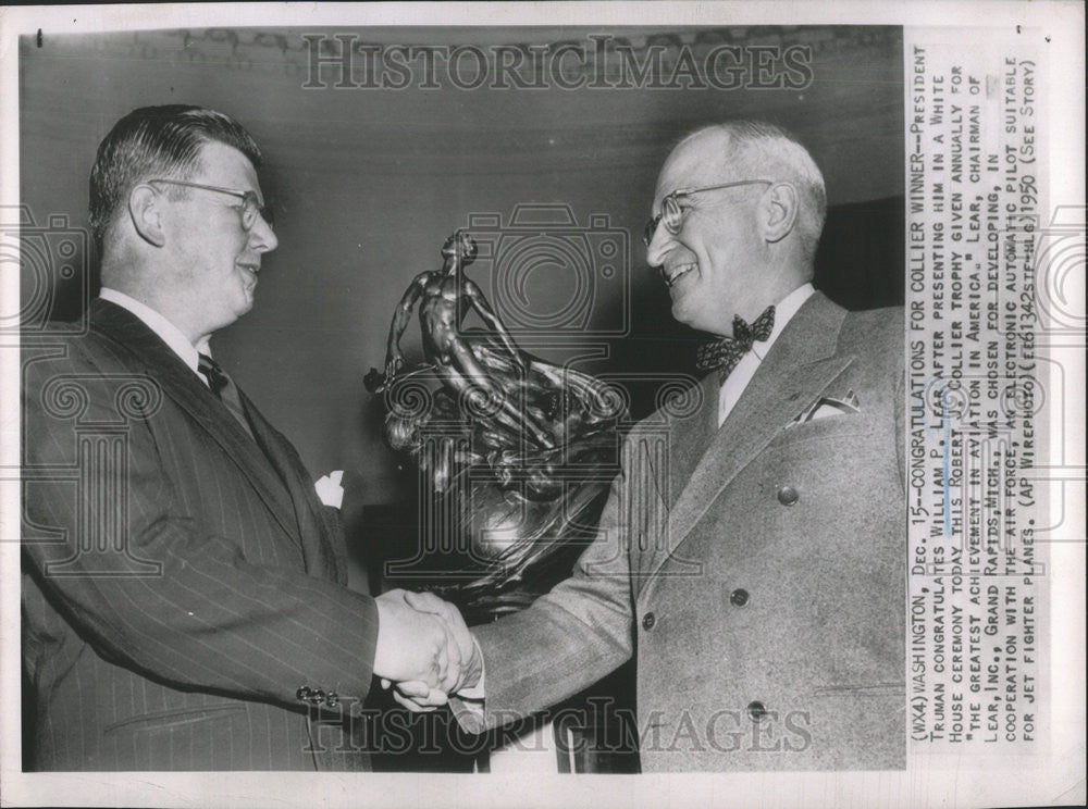 1950 Press Photo President Truman William Lear White House Ceremony Robert - Historic Images