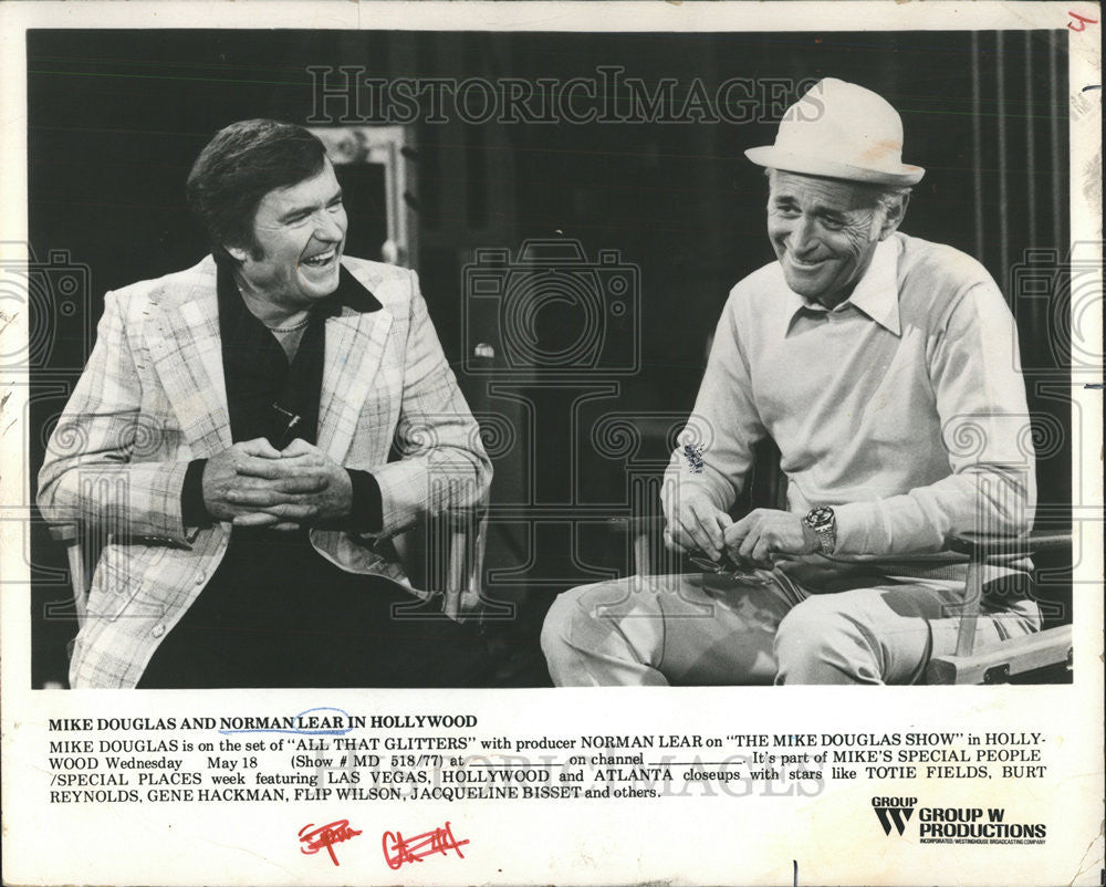 1977 Press Photo Mike Douglas Norman Lear Hollywood Glitters Las Vegas Atlanta - Historic Images