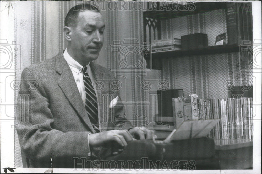 1957 Press Photo Jim Lumpp Author Full time advertising man Form - Historic Images