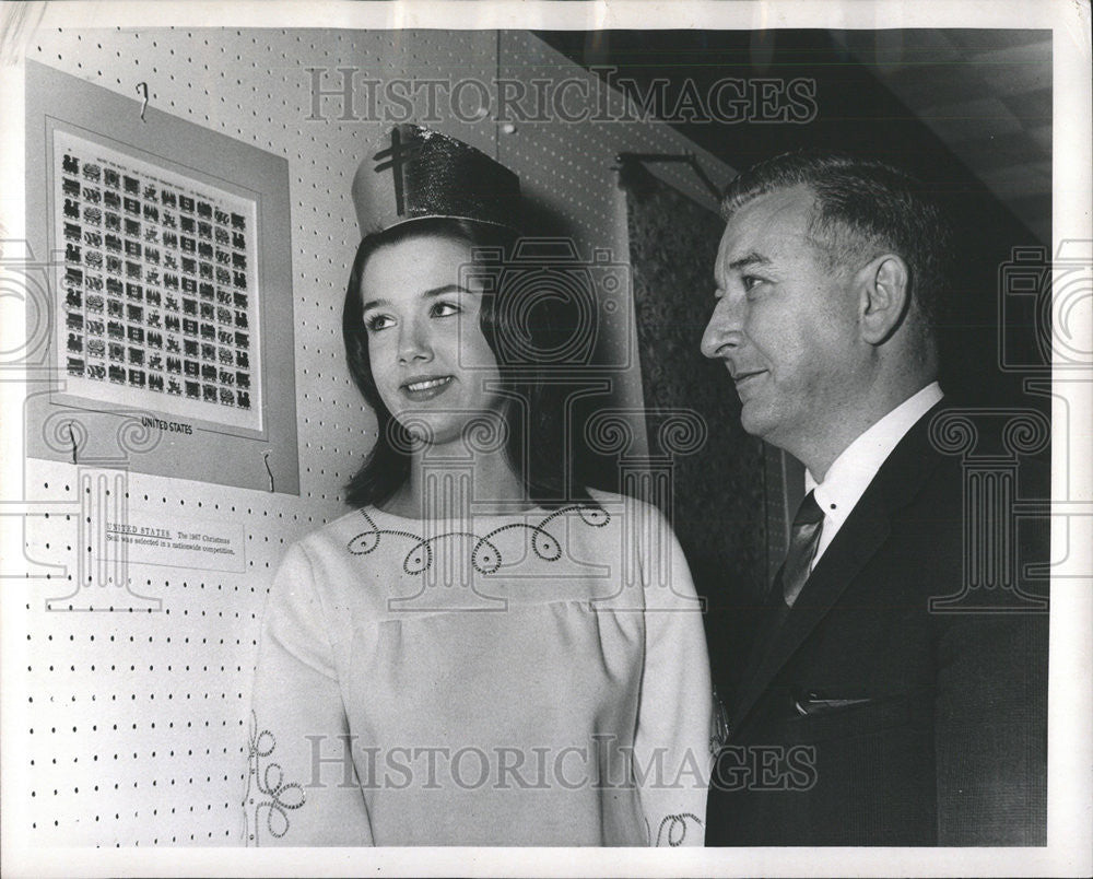 1967 Press Photo Margie Wilson Warren Lebeck Christmas Seal Campaign Chairman - Historic Images