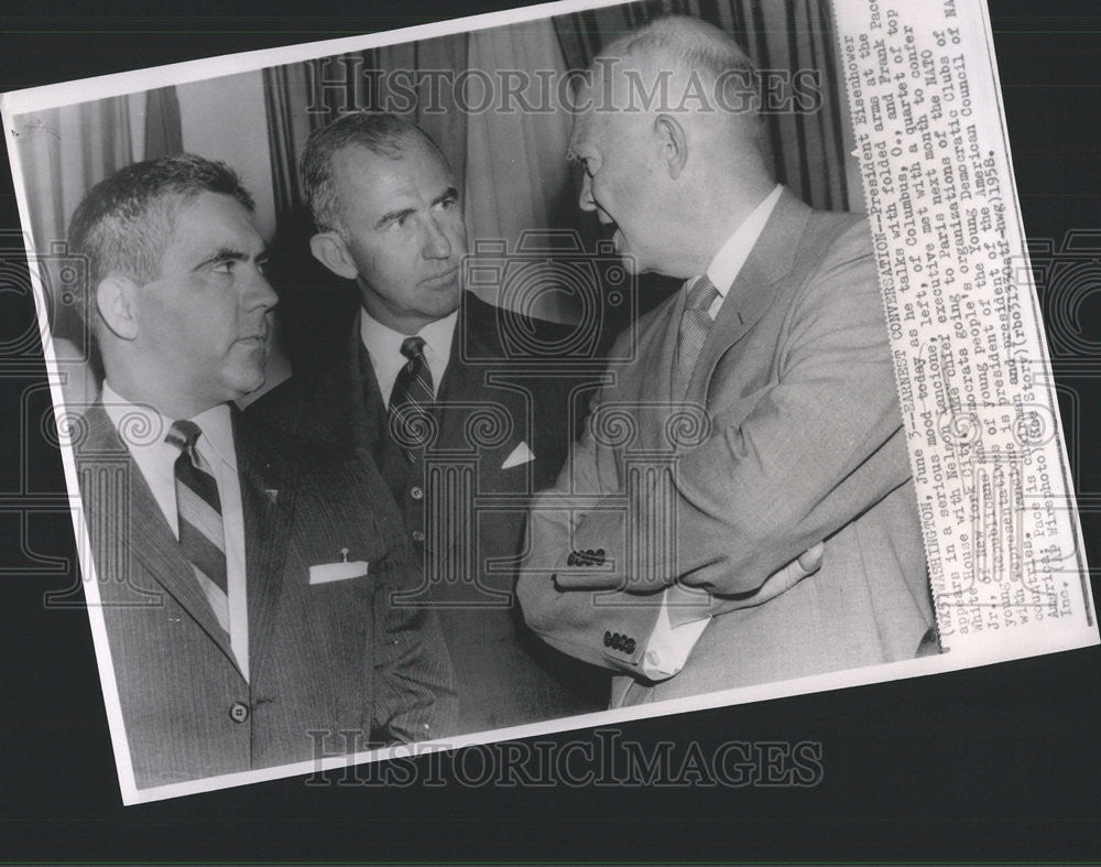 1958 Press Photo Nelson Lancione President Eisenhower White House Paris people - Historic Images