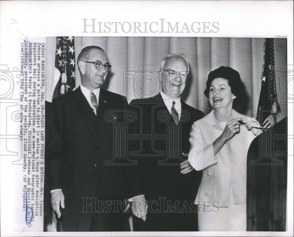 1964 Press Photo Mrs. Lyndon Johnson Explorers Hall New National Geographic - Historic Images
