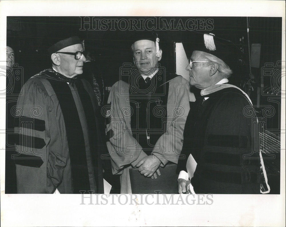 1989 Press Photo Rosevelt University Inaugurates Rol A Weil Theodore l Gross - Historic Images
