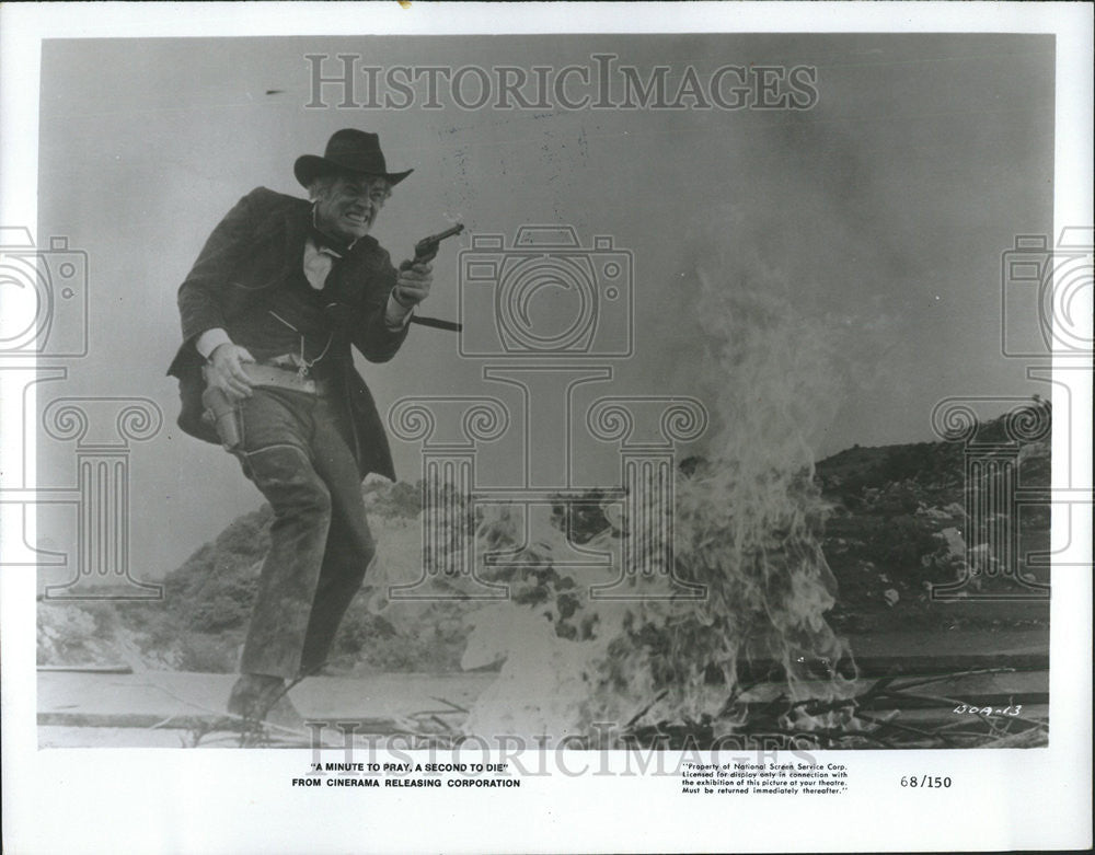 1968 Press Photo Arthur Kennedy Film TV star Minute Pray Second Die movie scene - Historic Images