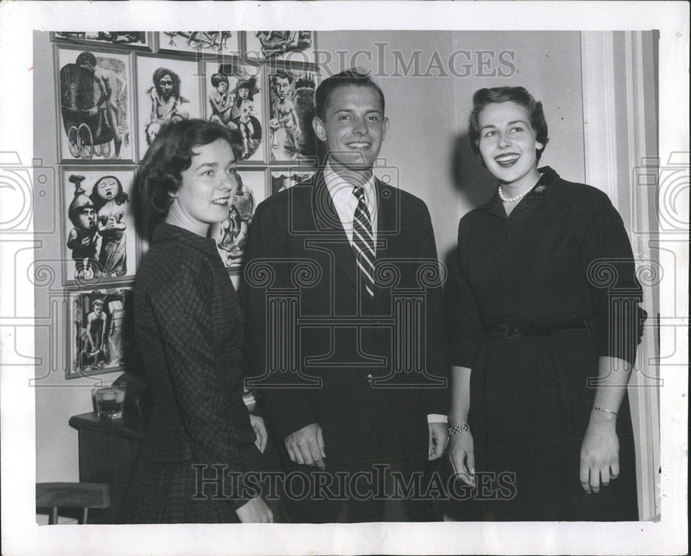 1958 Press Photo Ticket Warren Salisbury Anne Reynolds Pete Oliver North Side - Historic Images