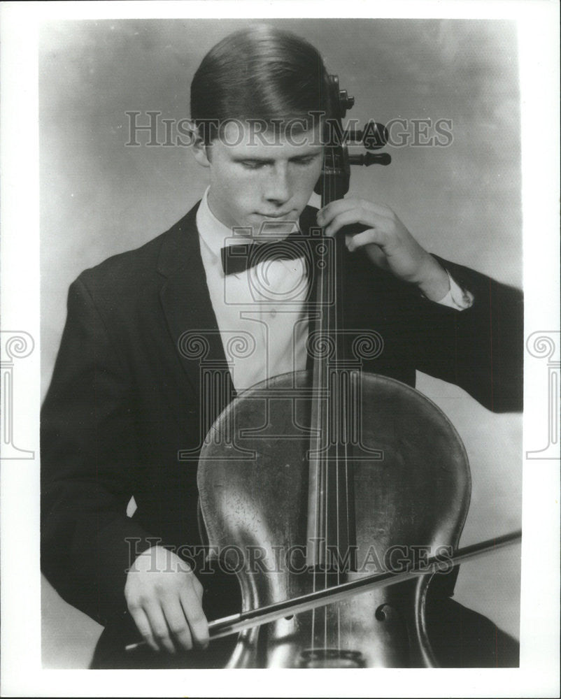 1971 Press Photo Larry Lenske cello player - Historic Images