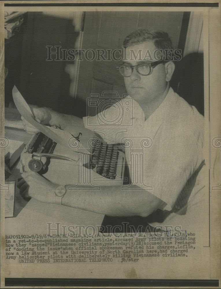 1967 Press Photo North Carolina Loflin Army Magazine Zapped Vietnamese Chapel - Historic Images