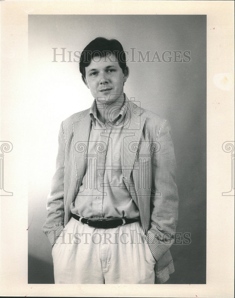 1988 Press Photo Playwright John Logan Bailiwick Repertory Nebraska Work - Historic Images