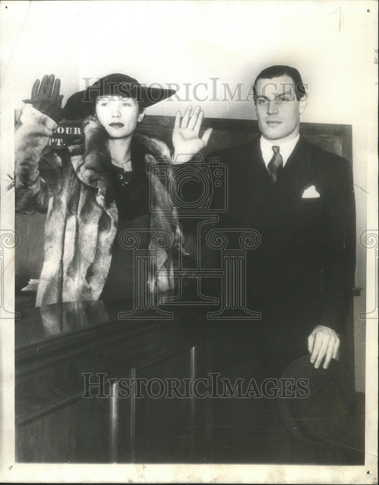 1935 Press Photo Gary Leon Divorces Marion Mitchell/Dancer/Marcia Mace/Show Girl - Historic Images