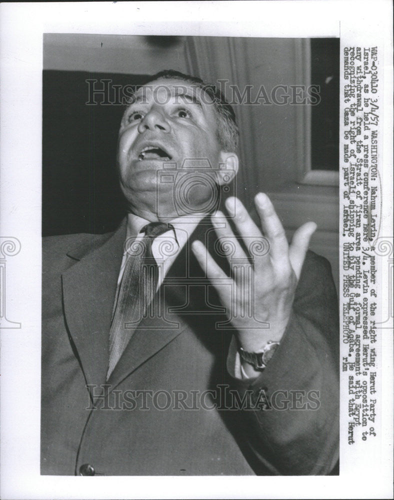 1957 Press Photo Nahum Levin right wing Herut Party Israel Gaza press conference - Historic Images