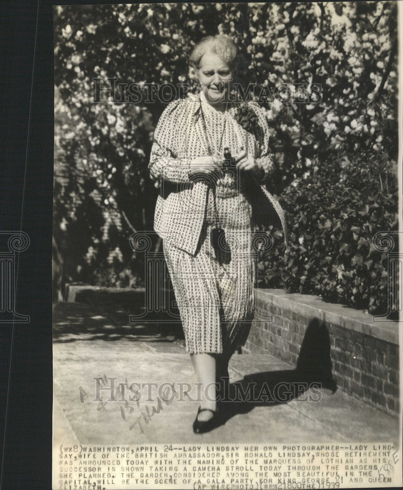 1939 Press Photo Lady Lindsay British Ambassador Sir Ronald Lindsay - Historic Images