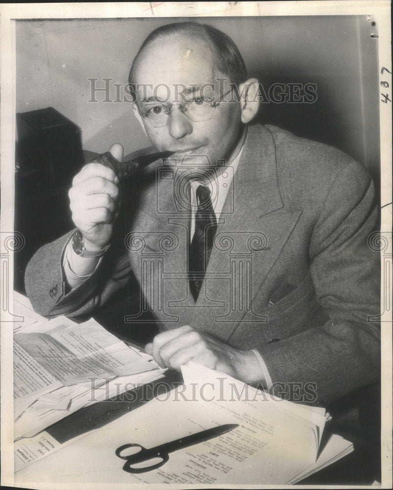 1945 Press Photo Dr Isador Lubin,economist and statistician - Historic Images