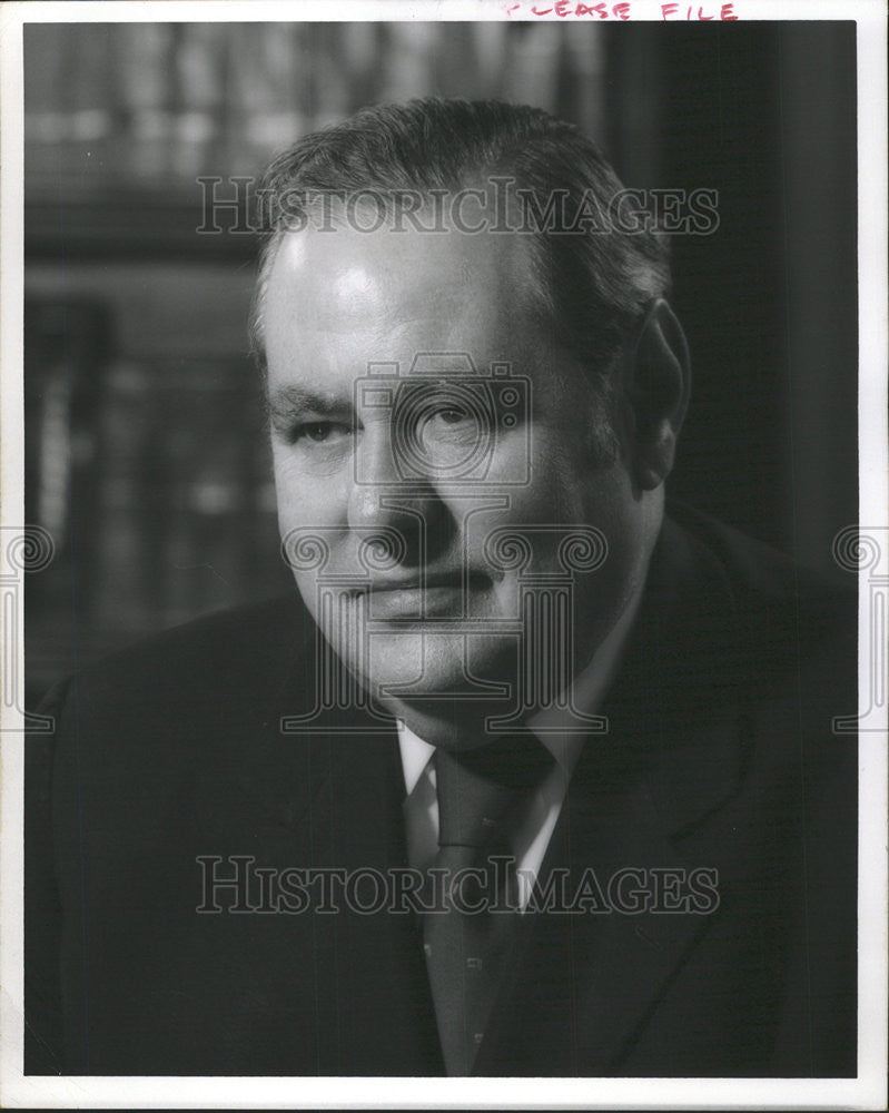 1973 Press Photo Edward Logelin Vice president Midwest US Steel corporation - Historic Images