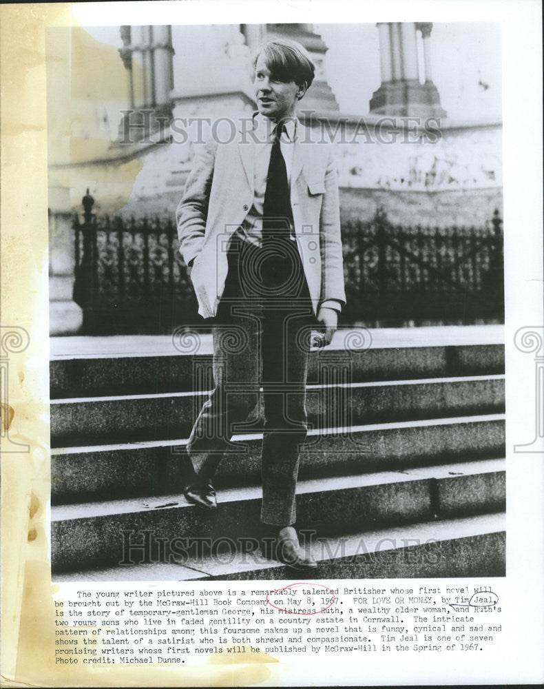 1971 Press Photo British Writer Tim Jeal - Historic Images