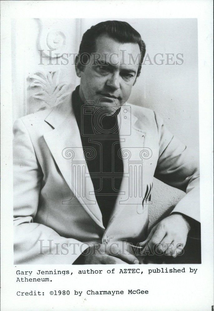 1980 Press Photo Gary Jennings author &quot;Aztec&quot; - Historic Images