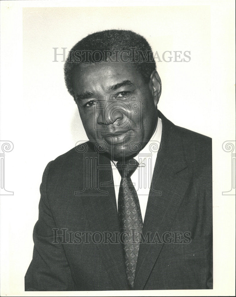 1990 Press Photo Former Chicaco City Alderman Wilson Frost - Historic ...