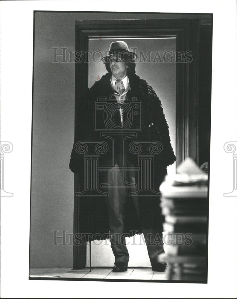 1979 Press Photo Leonard Frey American Actor Two Part Invention Goodman - Historic Images