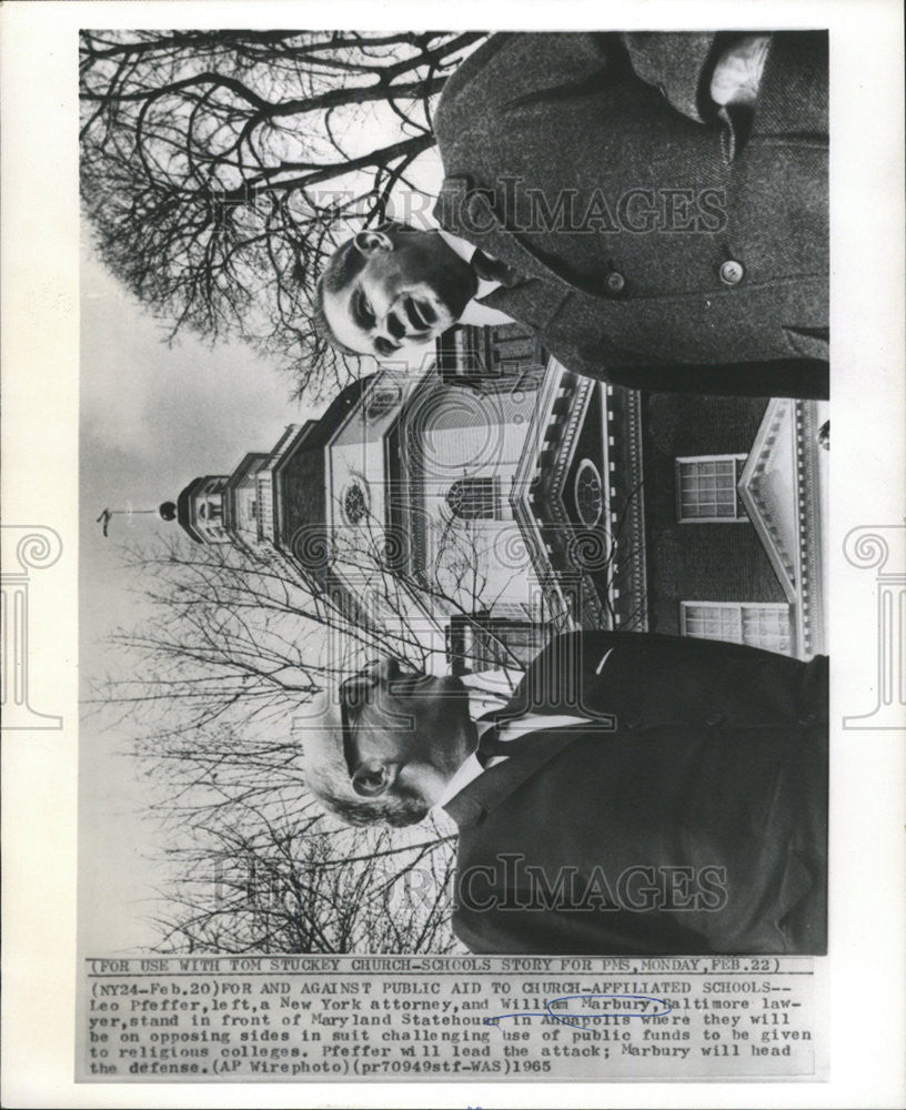 1965 Press Photo William Marbury New York attorney in front of Maryland Statehou - Historic Images