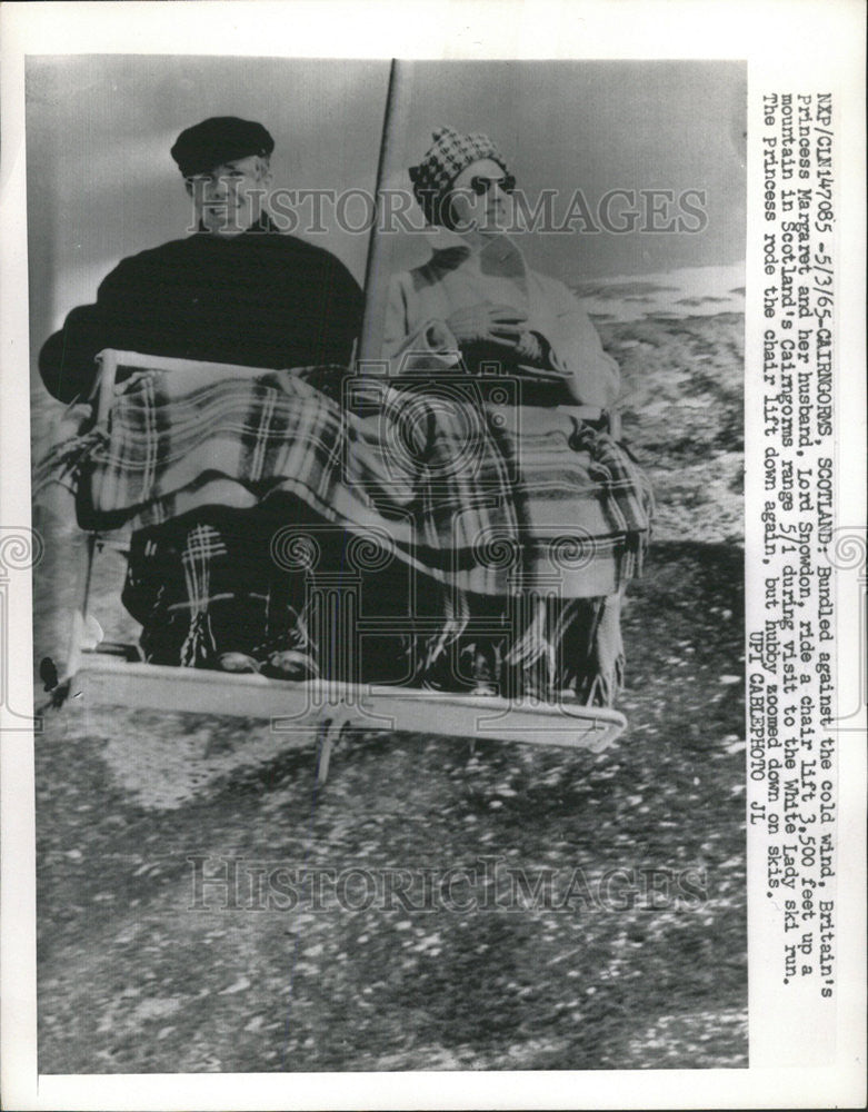 1965 Press Photo Cold wind Britain Princes Margaret Husband Lord Snowdon Snap - Historic Images