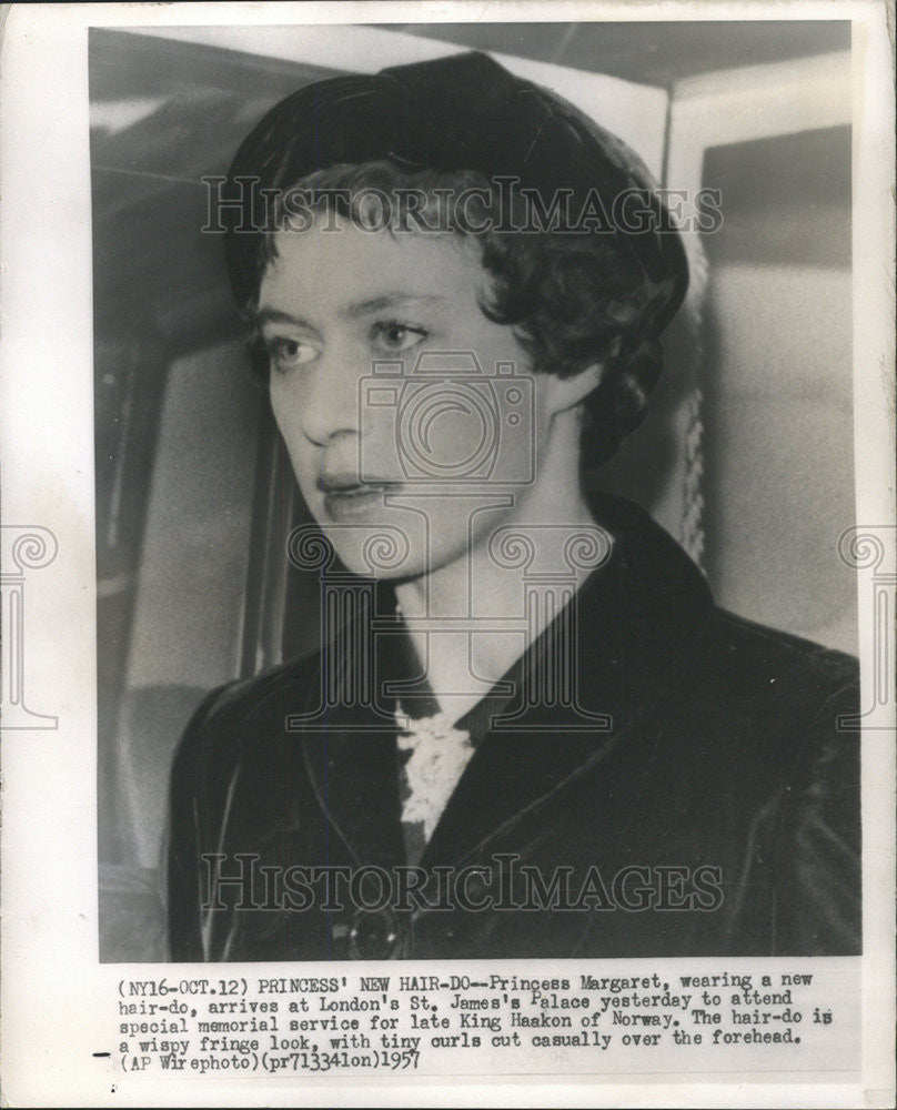 1957 Press Photo Princess Margaret London St. James Palace - Historic Images
