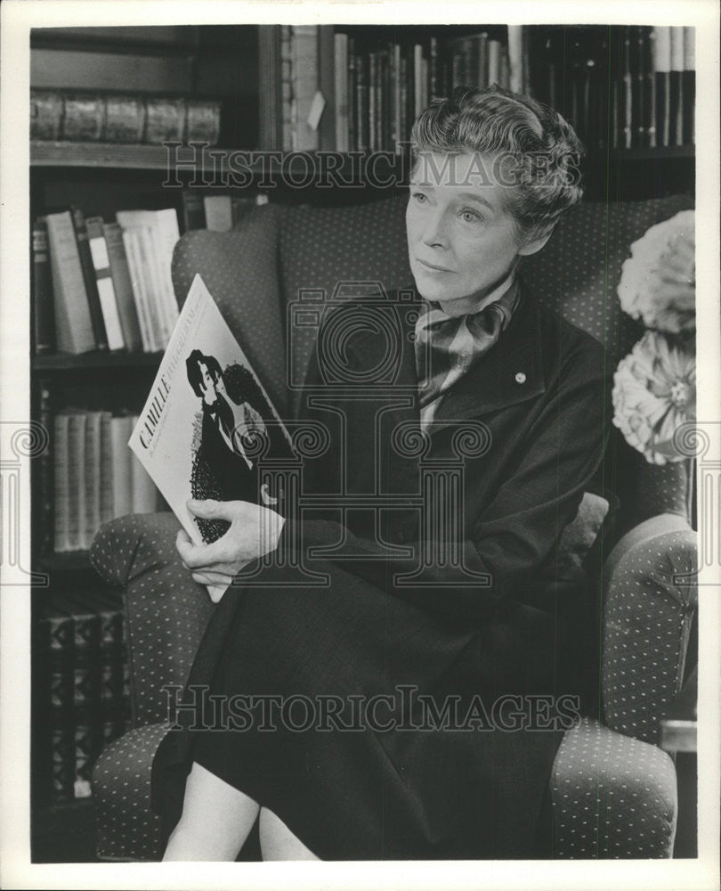 1965 Press Photo Eva LeGallienne producer director century Richard Danish Julie - Historic Images