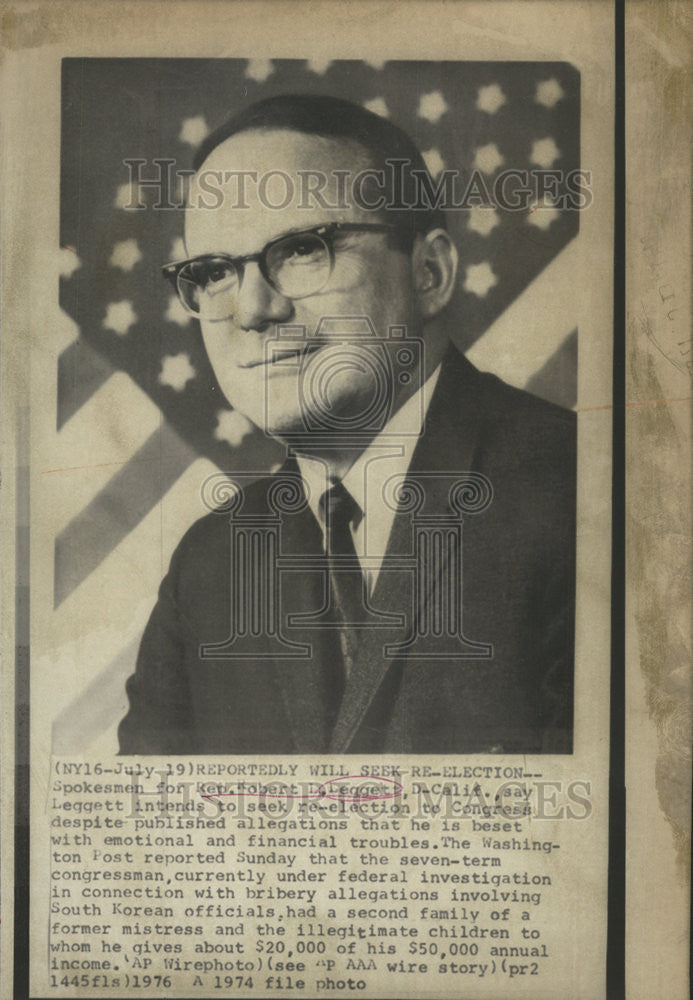 1974 Press Photo Rep. Robert Leggett under investigations for bribery - Historic Images