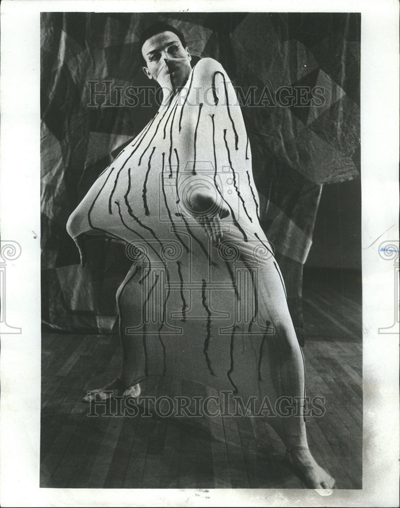 1970 Press Photo Dance Chicago Scene Murray Louis Giselle - Historic Images