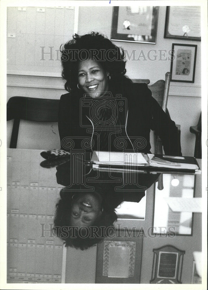 1962 Press Photo Ruth Love School Superintendent Board Education - Historic Images