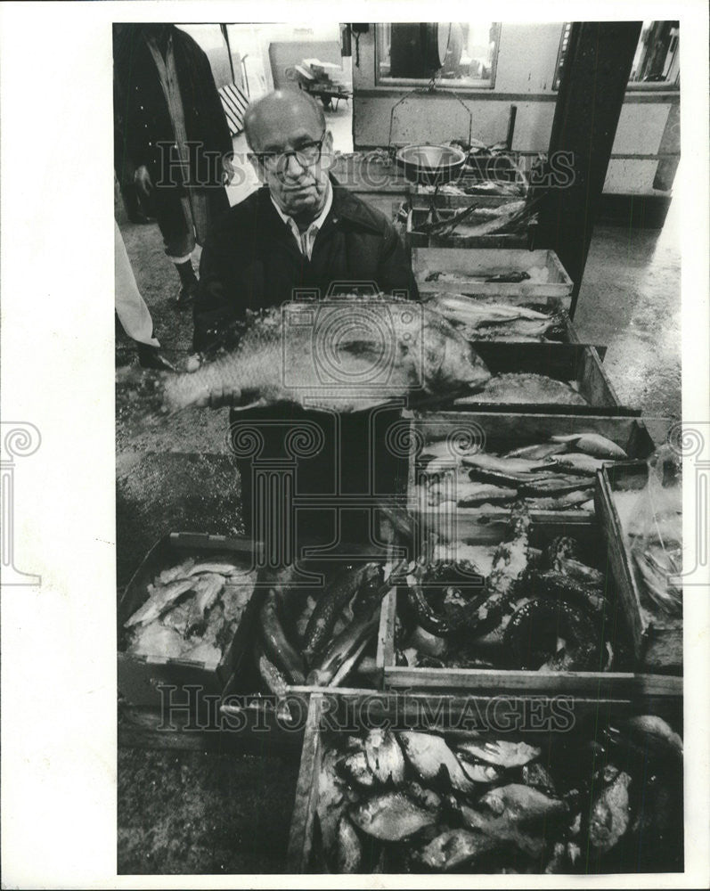 1979 Press Photo Abrahant Hurwitz Fulton Fish Market Business - Historic Images