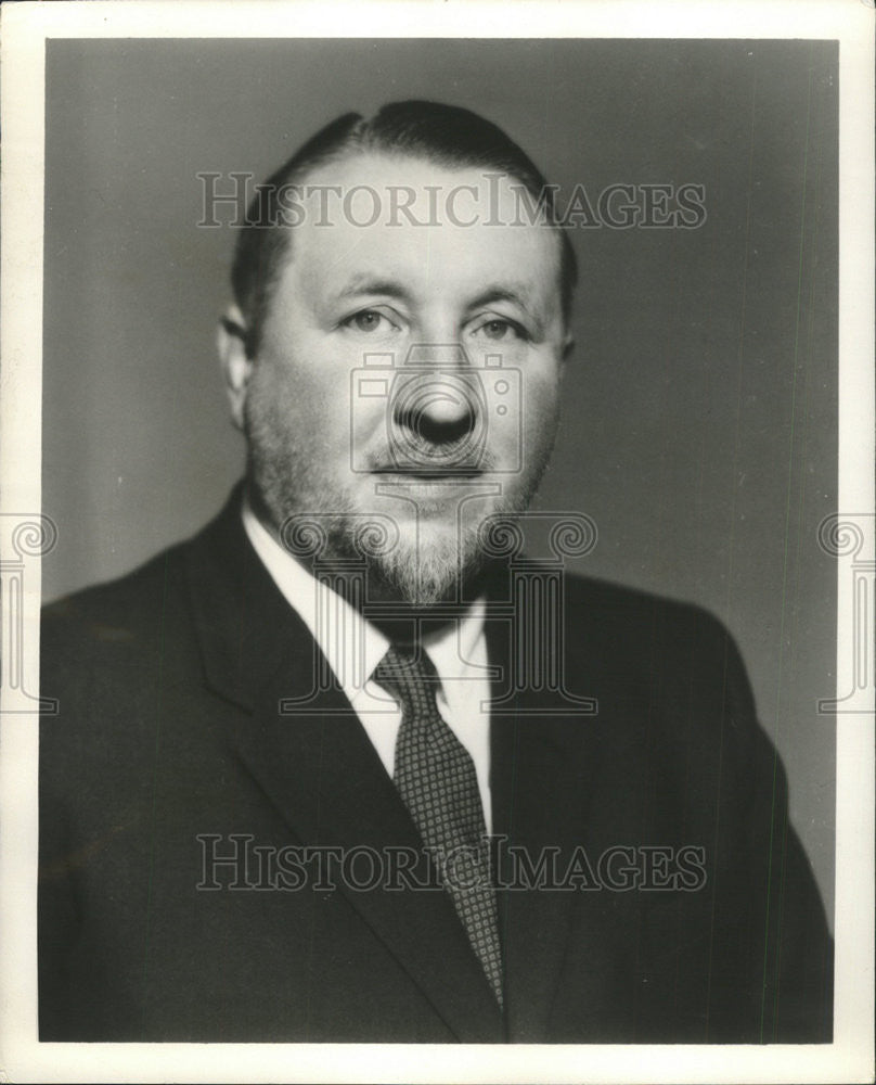 1960 Press Photo Andrew Gilcrest British Consul General Chicago - Historic Images