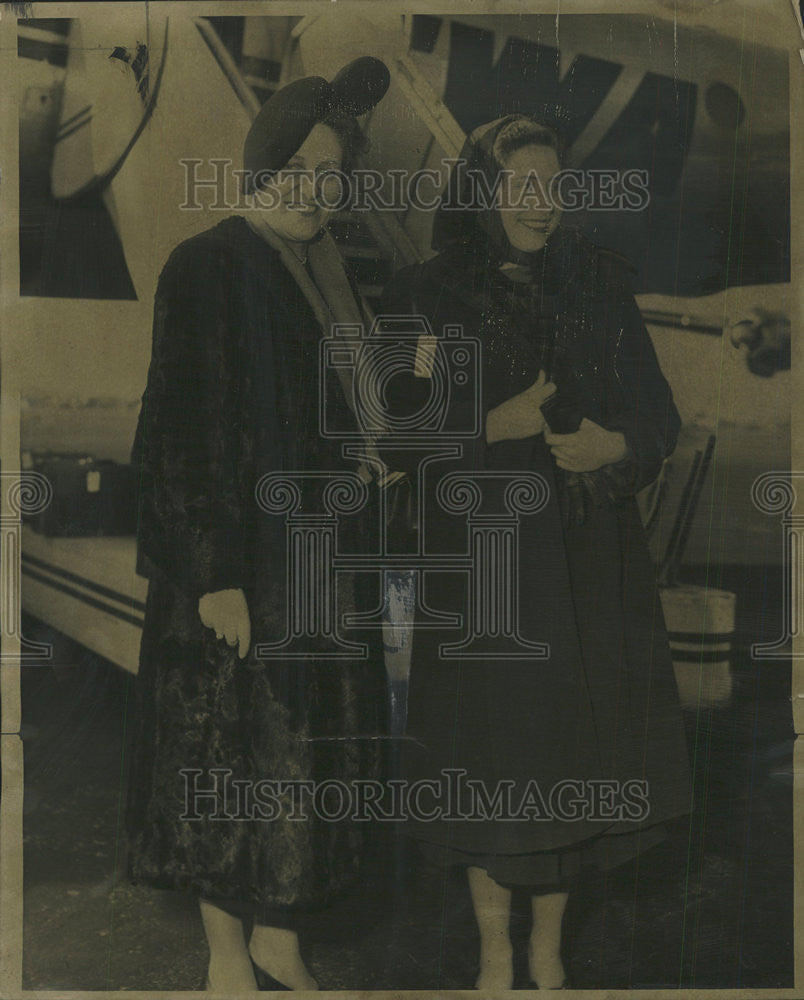 1952 Press Photo Marchese Marconi Italian Inventor Guglielmo Marconi Wife - Historic Images