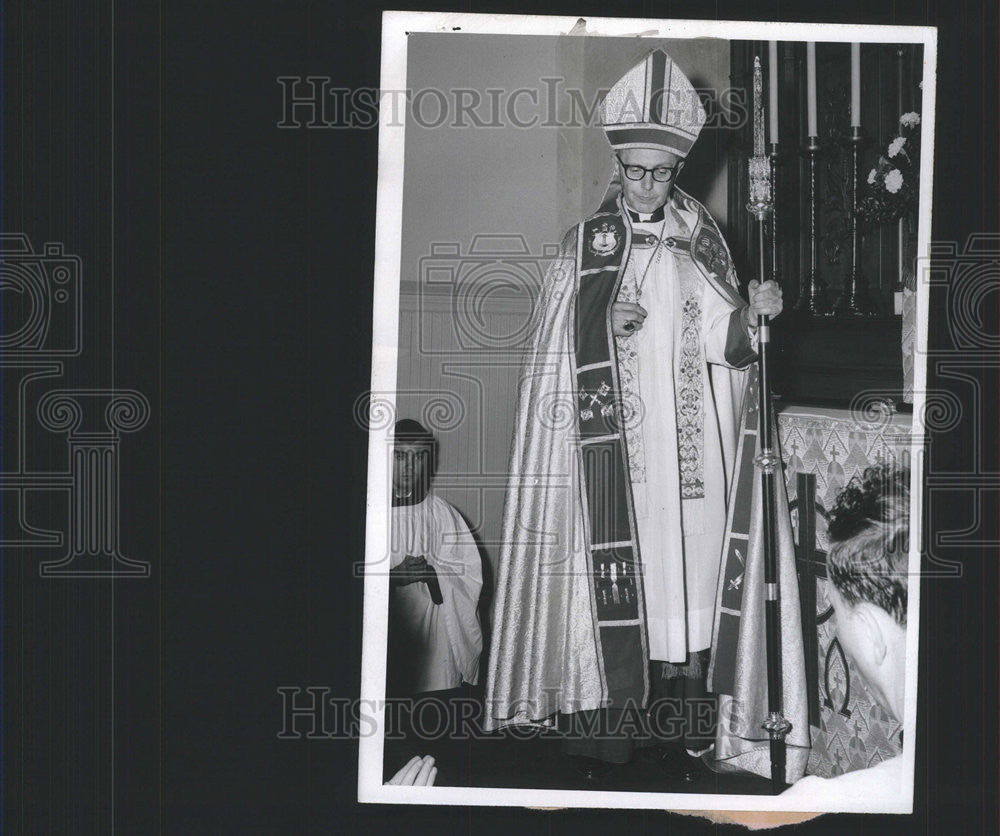 1963 Press Photo Walter Klein bishop Episcopal Diocese Northern Indiana Ceremony - Historic Images