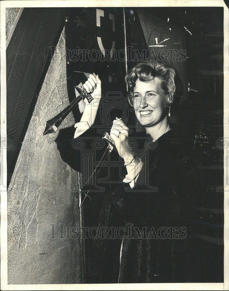 1967 Press Photo Mathias Klein St. Francis Hospital Auxiliary Crusader Ball - Historic Images