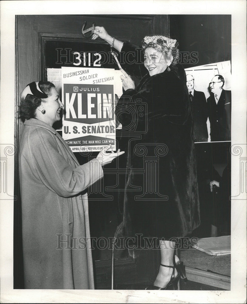 1954 Press Photo Mrs. Julius Klein Chicago Senate Candidate&#39;s Wife - Historic Images