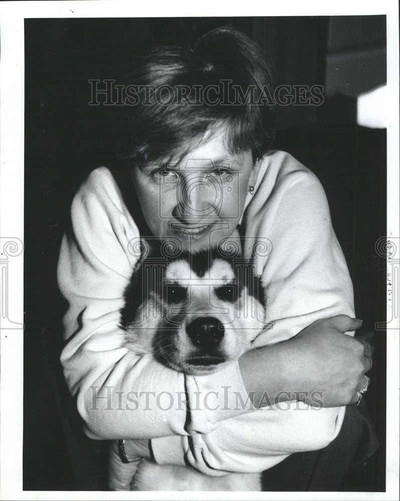 1991 Press Photo Judy Klimek Reunited Sabrina Little Less Husky New York America - Historic Images