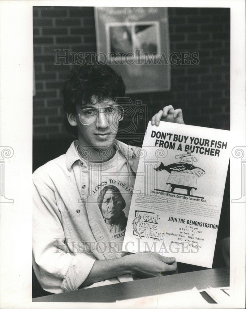 1989 Press Photo Highland Park Senior, Eric Kessler, Organizes Demonstration - Historic Images