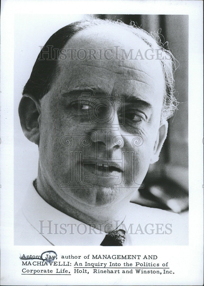 1968 Press Photo Author Anthony Jay Of Management And Machiavelli - Historic Images