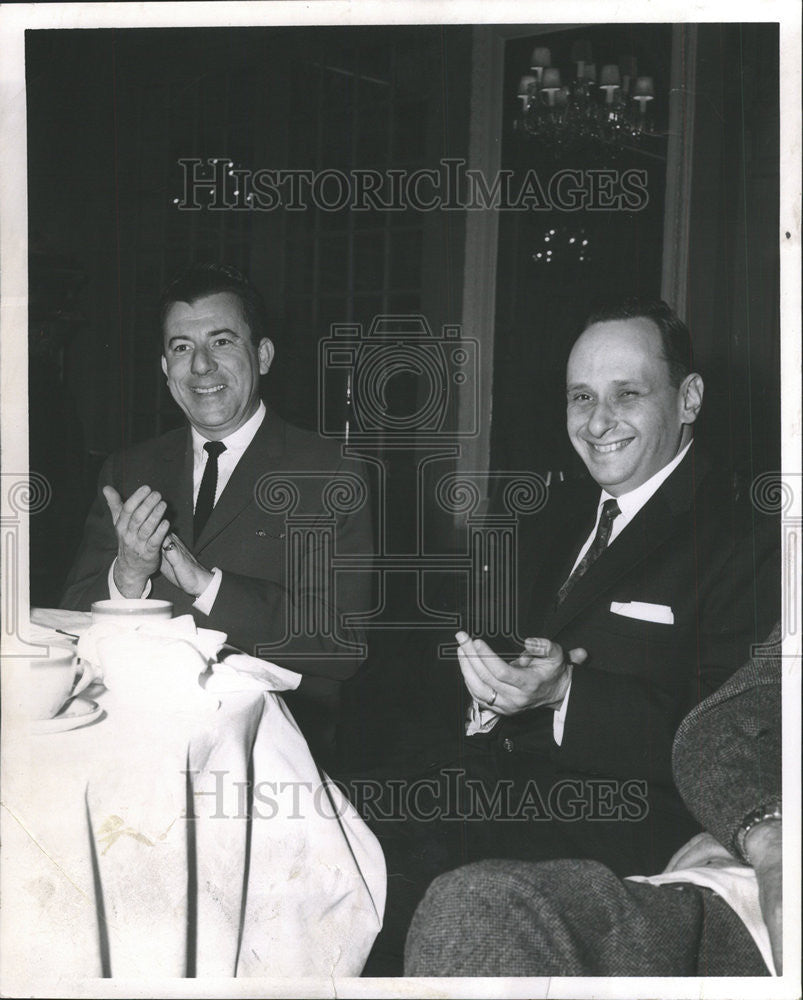 1962 Press Photo Bell Discount Dept President Ed Kleckner - Historic Images