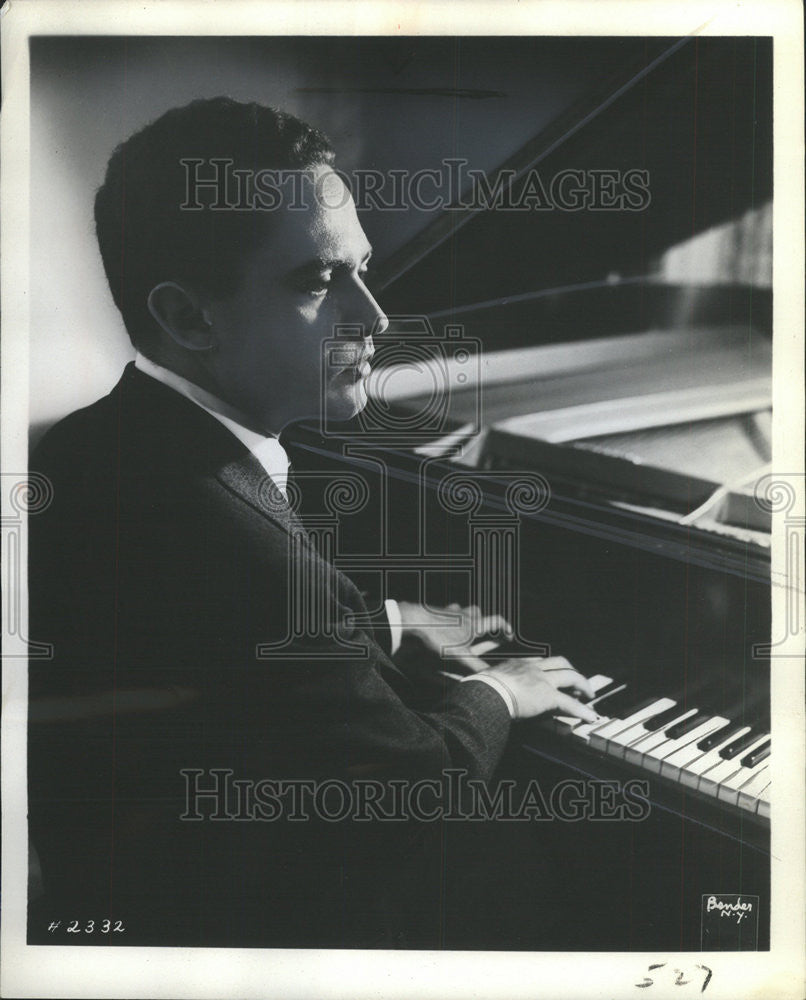 1960 Press Photo Jacques Klein Brazilian Composer &amp; Pianist - Historic Images