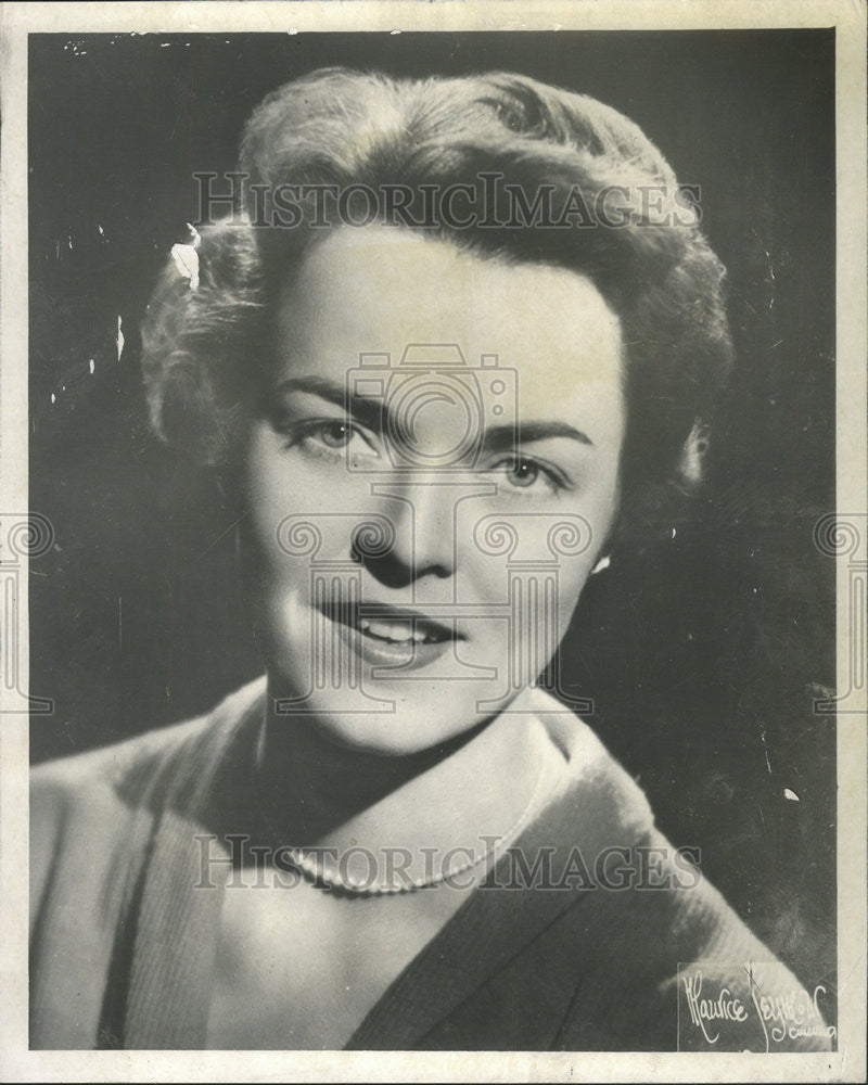 1957 Press Photo Mary Merron Married Gerard B Martin - Historic Images