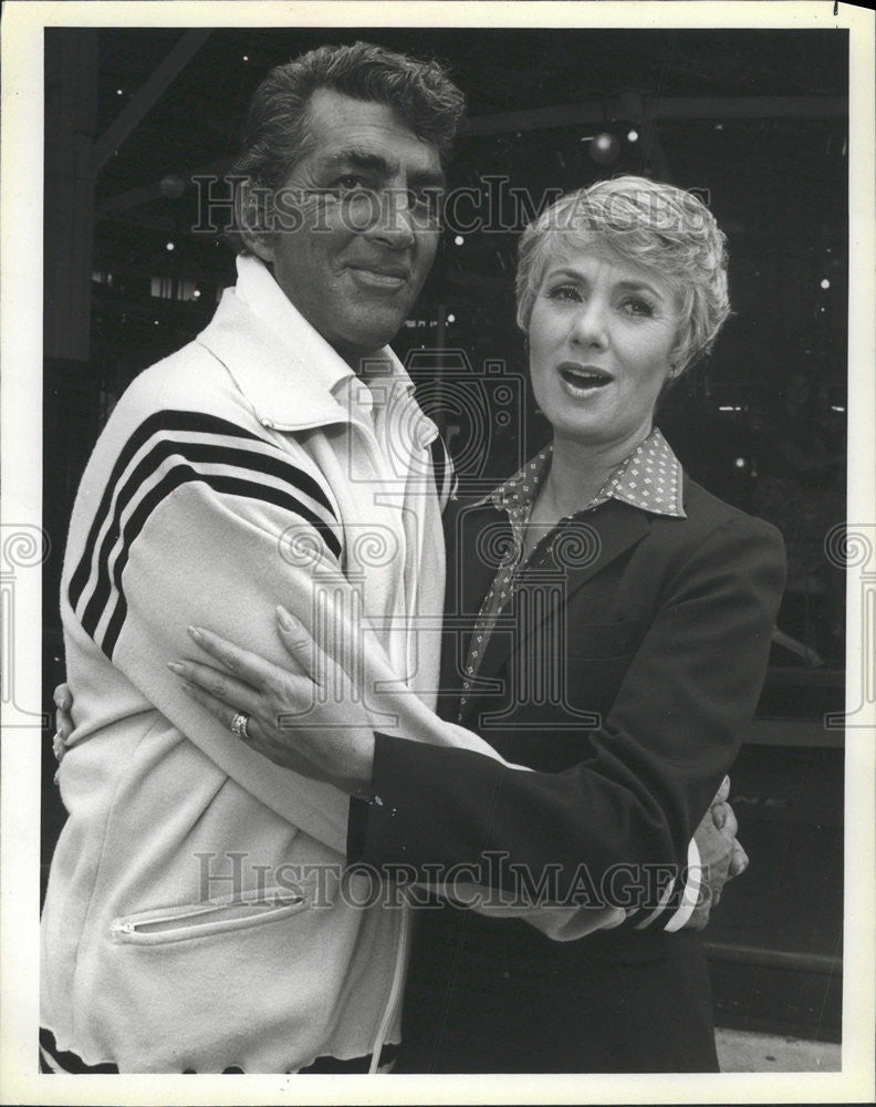 1980 Press Photo Dean Martin Shirley Jones Christamas California NBC Television - Historic Images