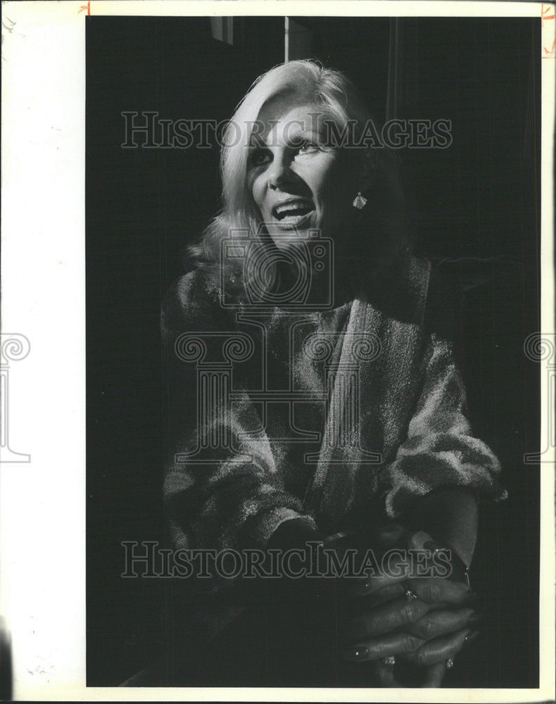 1983 Press Photo Mary Kay Saleswoman Shirley Hutton - Historic Images